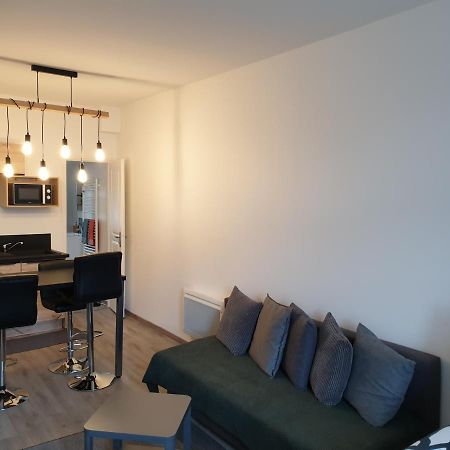 Au 16 Apartment Dijon Bagian luar foto