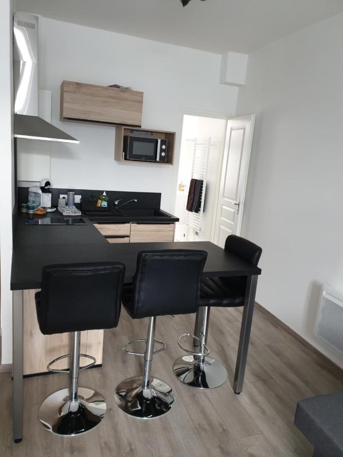 Au 16 Apartment Dijon Bagian luar foto